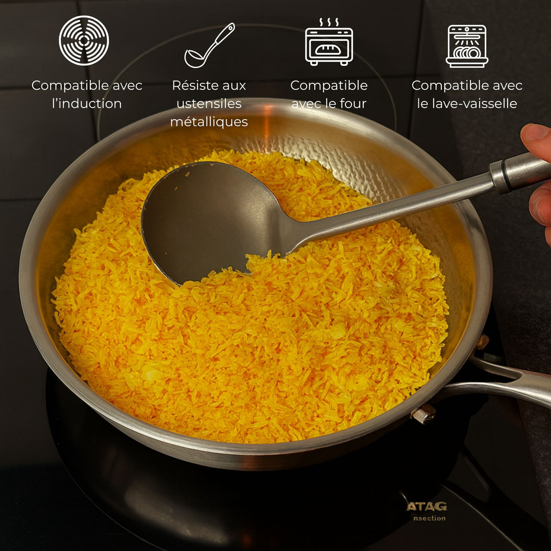 Poêle martelée en titane