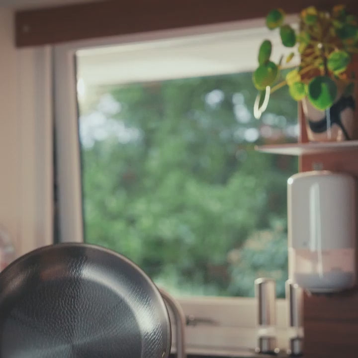 Titanium Hammered Pan